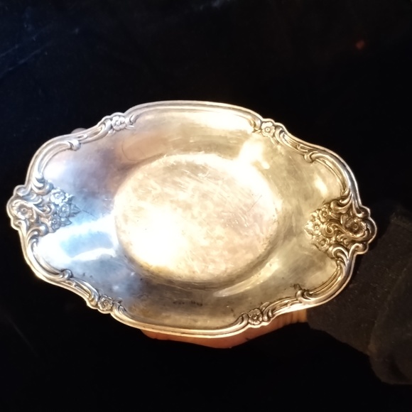 1940 Jorham candy dish and the bigger one is a serving dish. - Picture 3 of 8